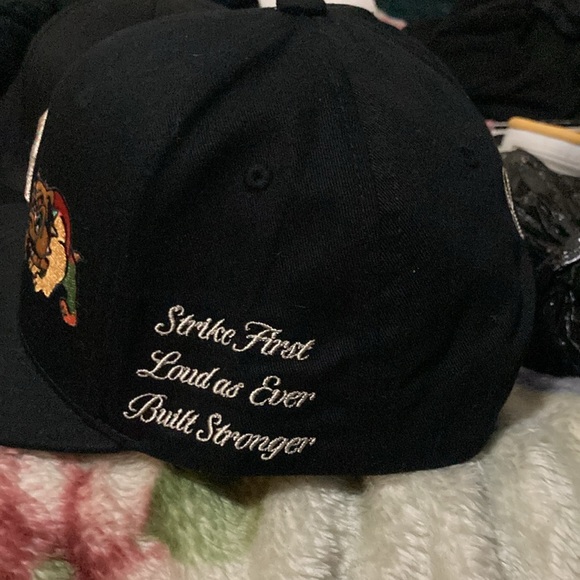 Rare Primitive SnapBack hat - Picture 2 of 4